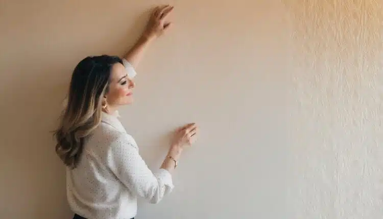 Como aplicar textura em paredes de forma simples?
