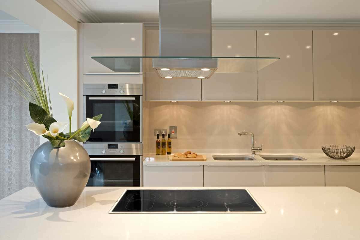A cor certa para deixar sua cozinha mais clara e charmosa
