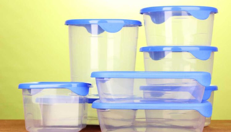 Dica simples para remover manchas do pote sem água sanitária