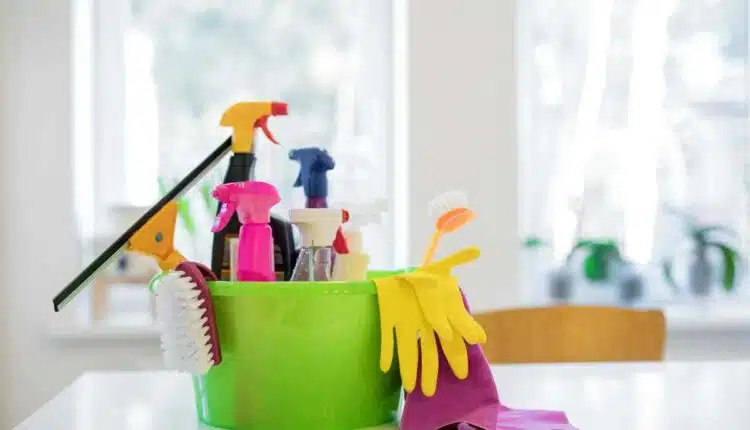 Dicas fáceis para deixar a casa limpa sem perder tempo