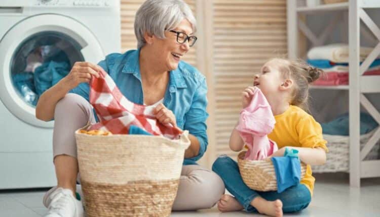 Como minha avó deixa as roupas sempre perfumadas sem esforço