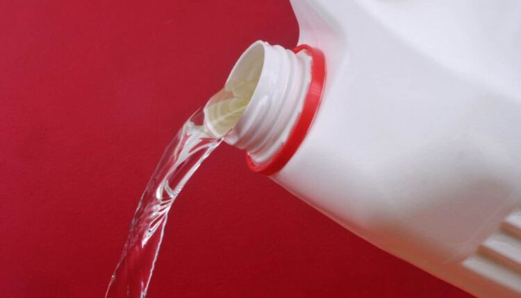 Esse produto de limpeza pode estar acabando com sua saúde em casa