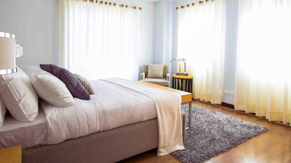 Ideias simples para transformar o quarto do casal em um refúgio